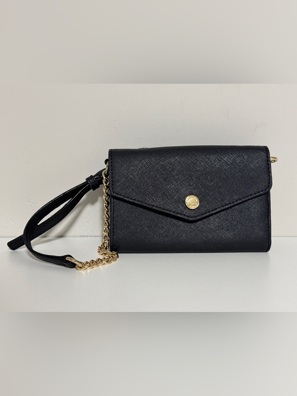 Michael Kors Small Logo Signature Clutch Wallet Crossbody On A Chain - Black